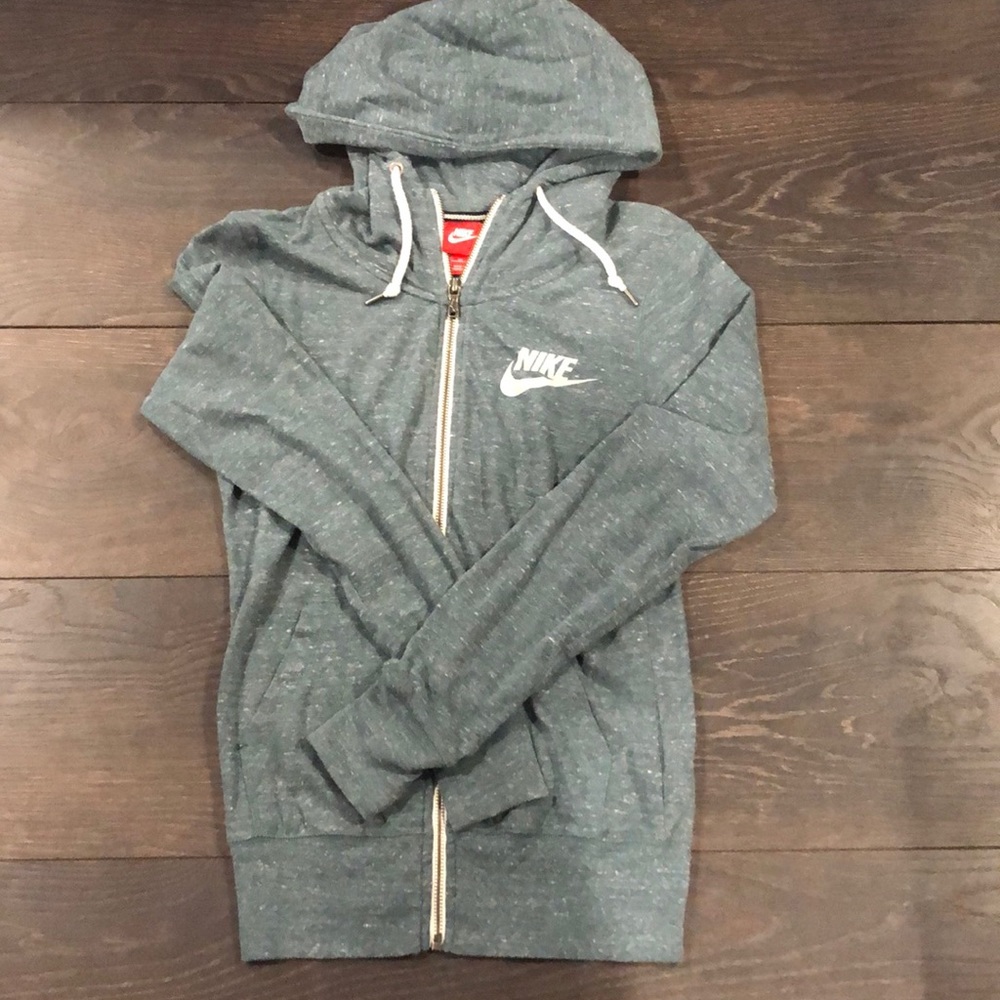 EUC XS Nike zip up